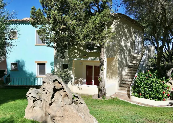 In With Swimming Pool In Aparthotel Porto Rotondo