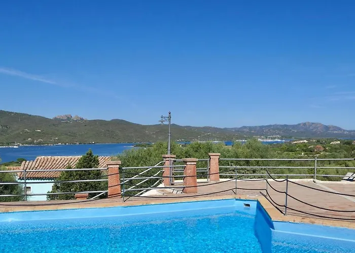 Aparthotel In With Swimming Pool In 3*